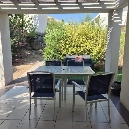 Clim Jardin Piscine Nyaraló